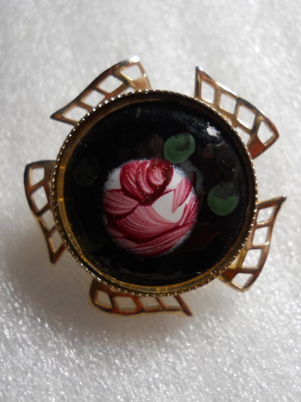 Guilloché Floral Pin   531